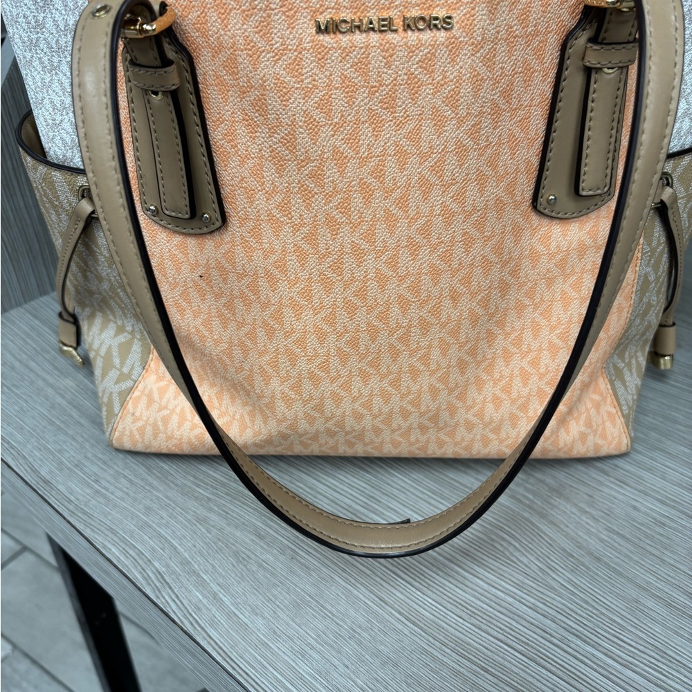 Michael Kors Peach and Beige Shoulder Bag